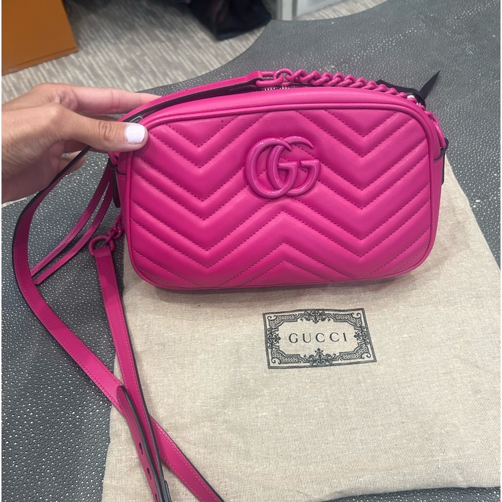 Gucci Marmont Monochrome small chain crossbody/ shoulder bag -PINK 💕💕